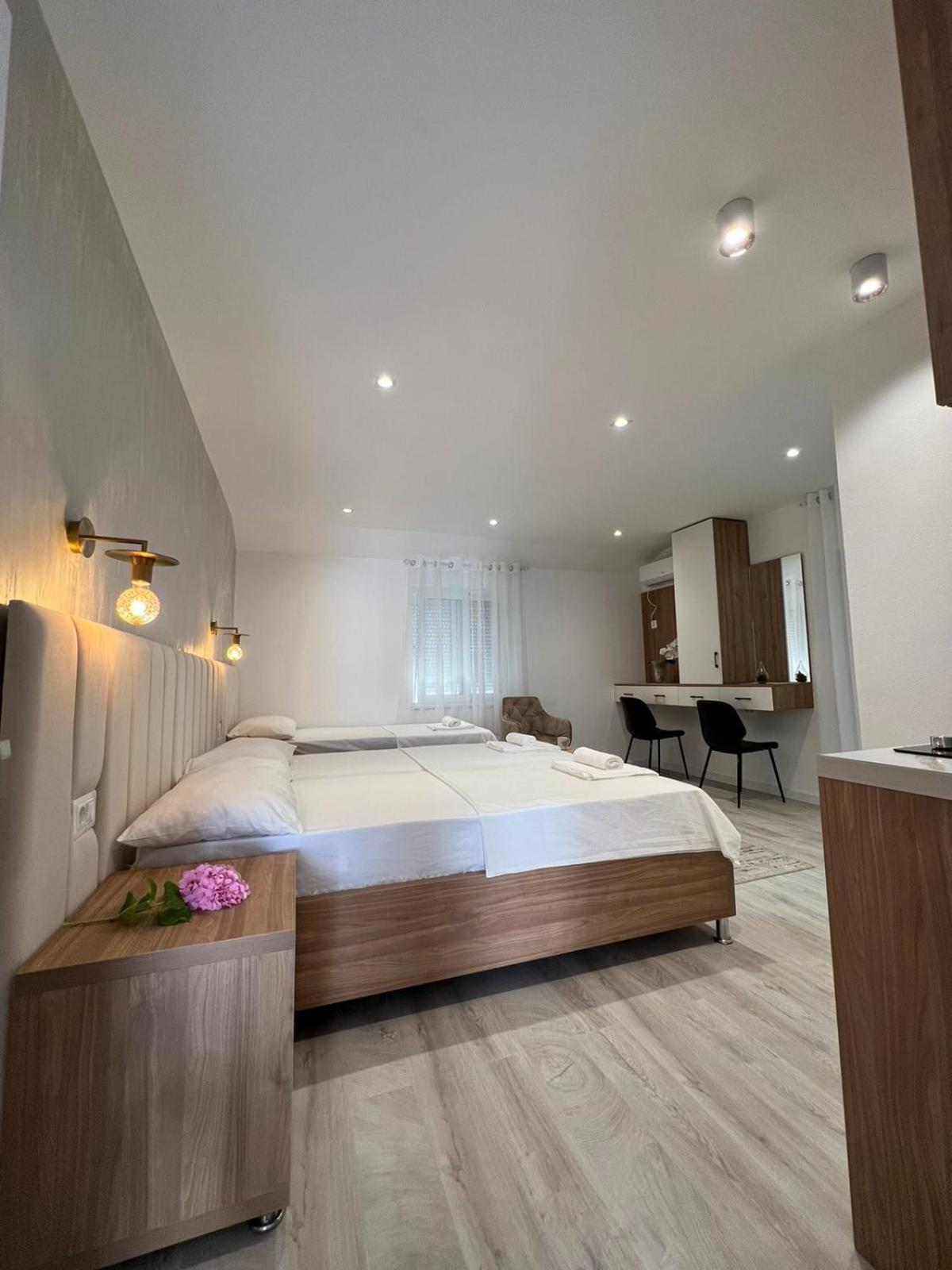 Apartments Hillside 울친 외부 사진